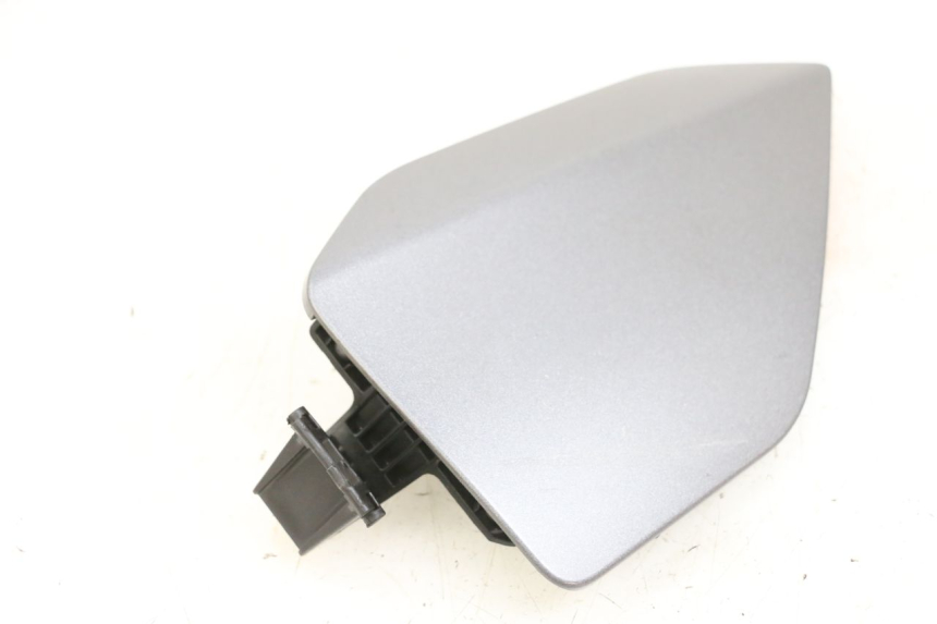 photo de FUEL CAP SUZUKI BURGMAN 650 (2013 - 2020) - Alternative perspective