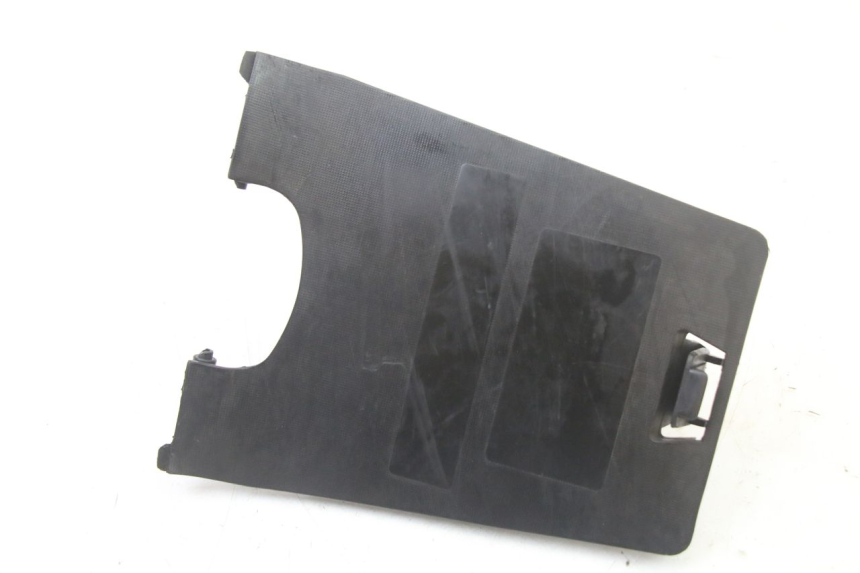 photo de FUEL FLAP KYMCO DINK STREET 125 (2009 - 2014) - Zoom on usage condition