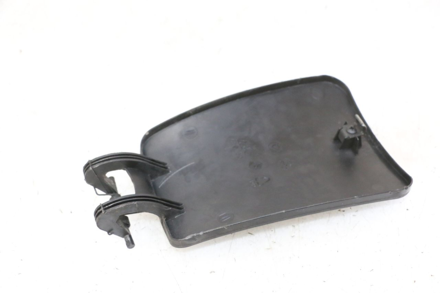 photo de FUEL FLAP PIAGGIO MP3 RL 250 (2006 - 2010) - Component detail