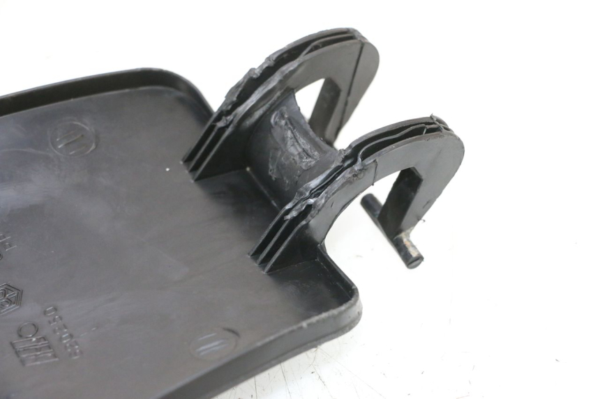 photo de FUEL FLAP PIAGGIO MP3 RL 250 (2006 - 2010) - Component detail