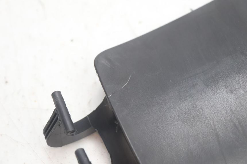 photo de FUEL FLAP PIAGGIO MP3 125 (2006 - 2014) - Component detail