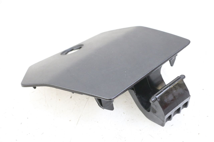 photo de FUEL FLAP PEUGEOT CITYSTAR 125 (2011 - 2017) - Technical close-up