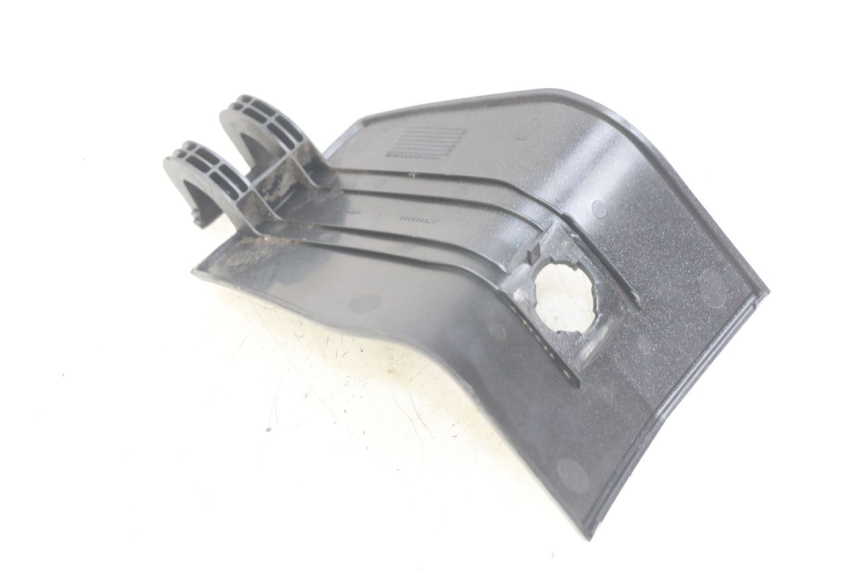 photo de FUEL TANK CAP PEUGEOT SATELIS 125 (2006 - 2009) - Component detail