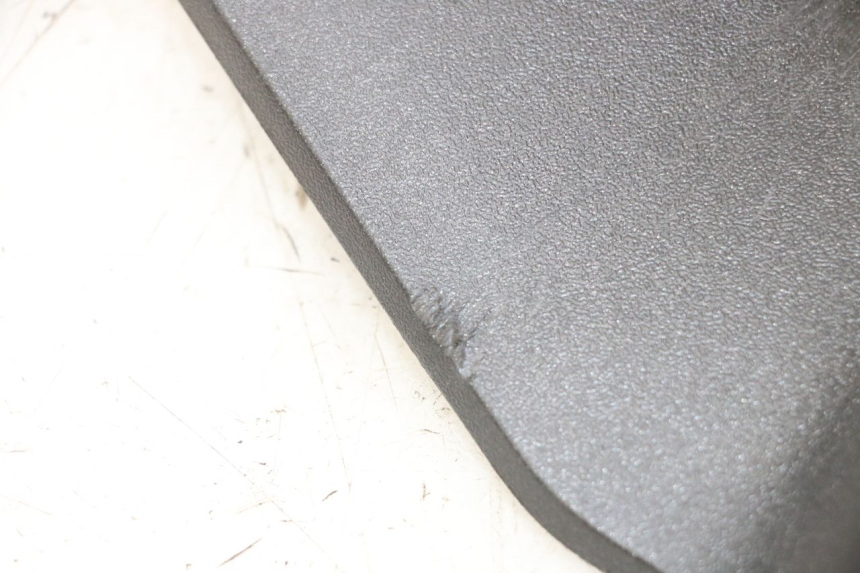 photo de FUEL FLAP PEUGEOT SATELIS 125 (2013 - 2018) - Alternative perspective