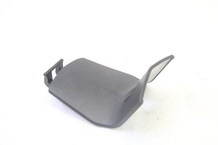 photo de FUEL FLAP PEUGEOT SATELIS 125 (2013 - 2018) - Zoom on usage condition