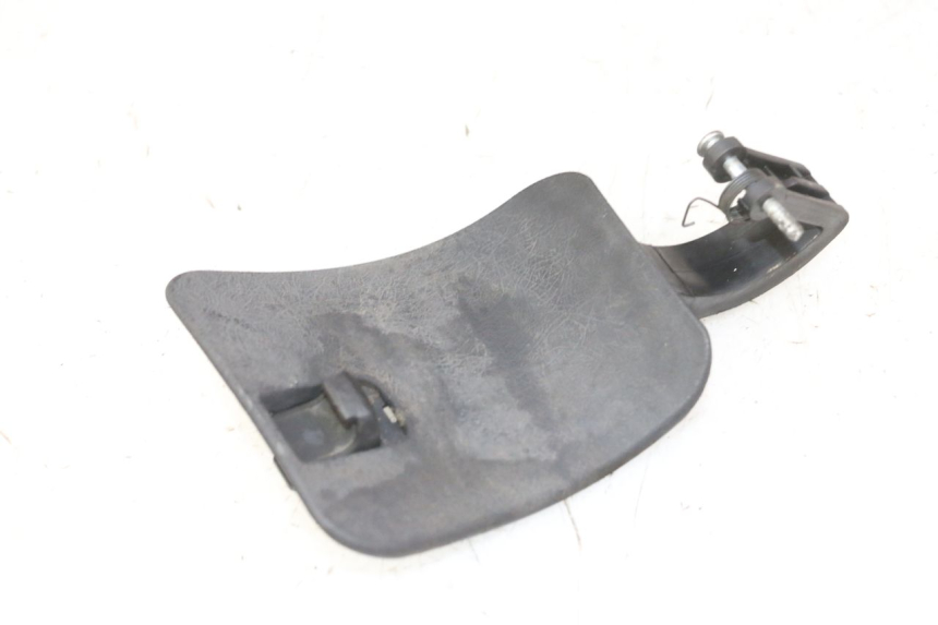 photo de FUEL CAP YAMAHA X-MAX XMAX 250 (2006 - 2009) - Alternative perspective