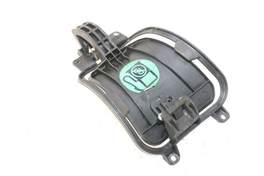 photo de FUEL CAP YAMAHA XMAX X-MAX 125 (2006 - 2009) - Zoom on usage condition