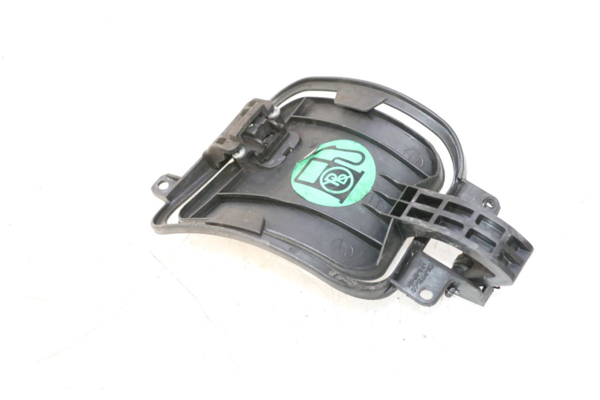 photo de FUEL CAP YAMAHA XMAX X-MAX 125 (2006 - 2009) - Alternative perspective