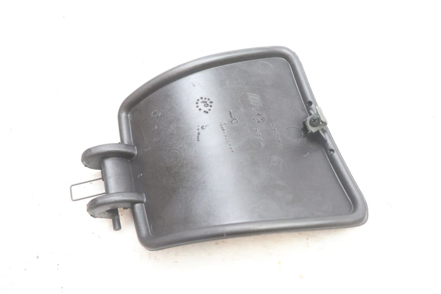 photo de FUEL CAP PIAGGIO X9 EVOLUTION 125 (2003 - 2007) - Alternative perspective