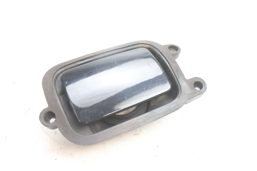 photo de FUEL FLAP YAMAHA YP MAJESTY 125 (2002 - 2006) - Component detail