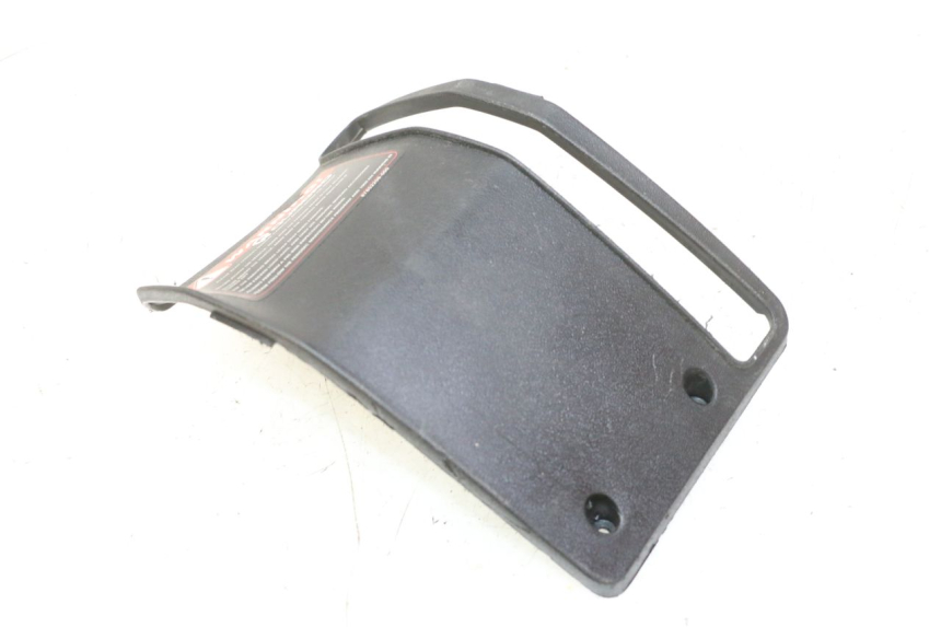 photo de FRONT INSPECTION COVER QUADRO 4 4D 350 (2015 - 2018) - Zoom on usage condition