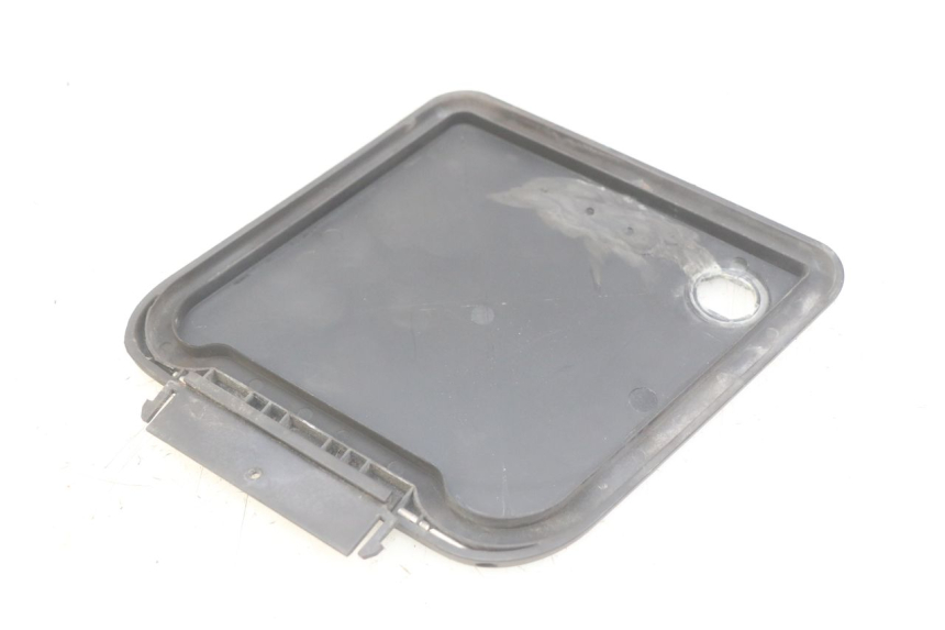 photo de FRONT INSPECTION COVER BMW C1 125 (2000 - 2003) - Zoom on usage condition