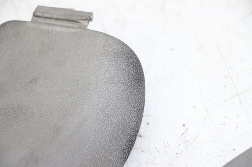 photo de FRONT INSPECTION COVER PEUGEOT ELYSTAR 50 (2002 - 2014) - Technical close-up