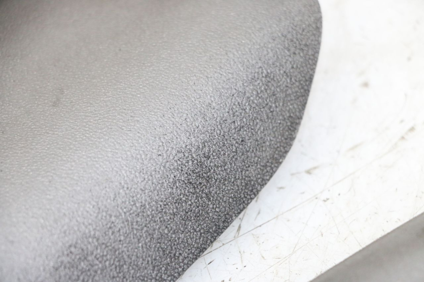 photo de FRONT INSPECTION COVER PEUGEOT ELYSTAR 50 (2002 - 2014) - Markings and original references