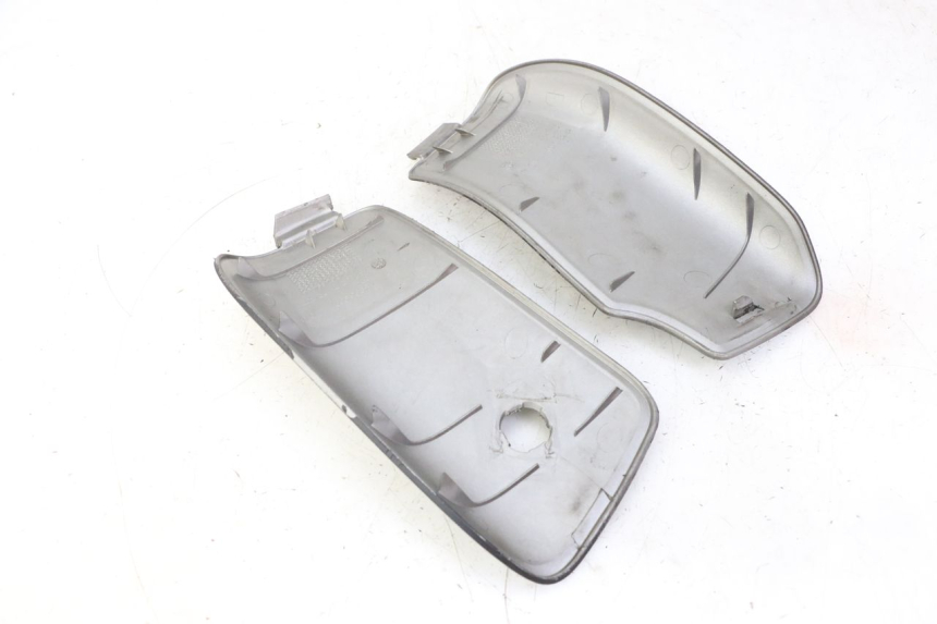 photo de FRONT INSPECTION COVER PEUGEOT ELYSTAR 50 (2002 - 2014) - Zoom on usage condition