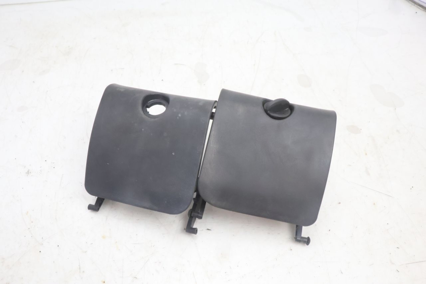 photo de FRONT INSPECTION COVER HONDA FES PANTHEON 2T 125 (1998 - 2002) - Main view