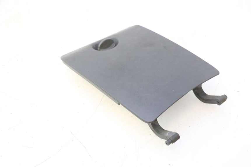 photo de FRONT INSPECTION COVER HONDA FES PANTHEON 125 (2003 - 2007) - Technical close-up