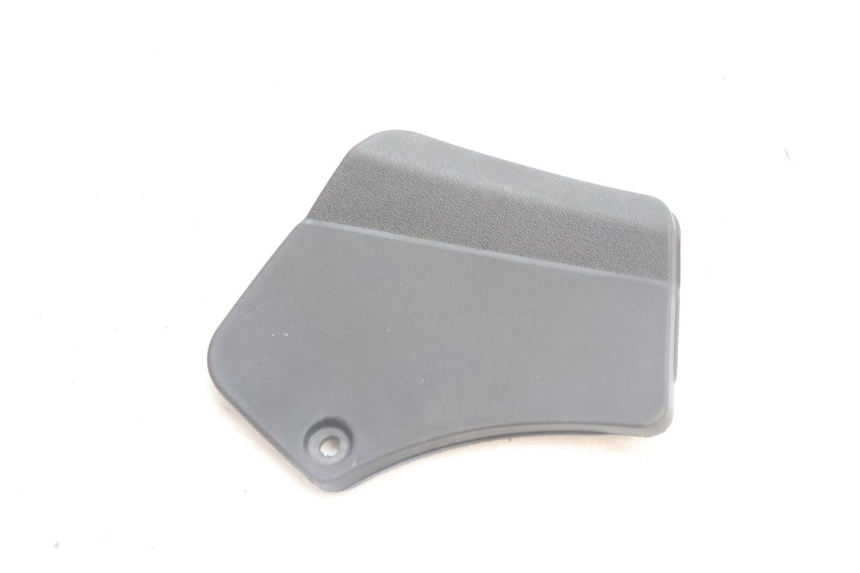 photo de FRONT INSPECTION COVER PIAGGIO MP3 500 (2016 - 2018) - Main view