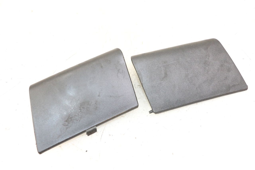 photo de FRONT INSPECTION COVER PEUGEOT SATELIS COMPRESSOR K15 125 (2006 - 2009) - Alternative perspective