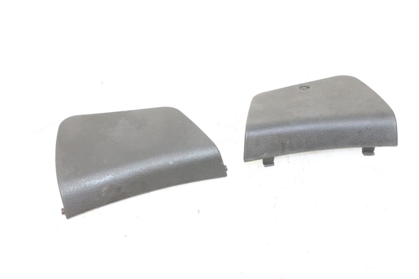 photo de FRONT INSPECTION COVER PIAGGIO XEVO - X EVO 125 (2007 - 2017) - Zoom on usage condition