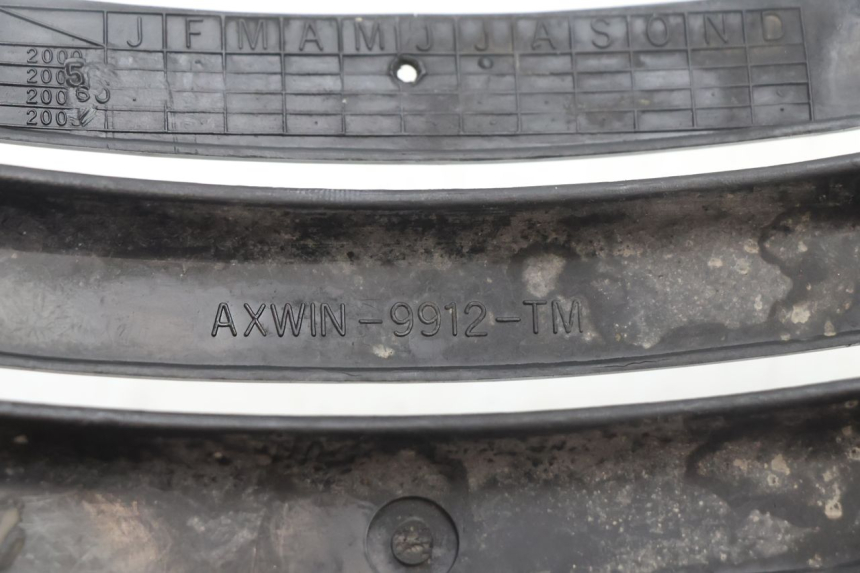 photo de INSPECTION COVER MBK BOOSTER SPIRIT 50 (1996 - 1999) - Fixing points details