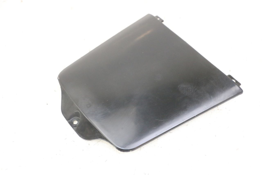 photo de INSPECTION COVER MBK BOOSTER SPIRIT NAKED 50 (2004 - 2017) - Alternative perspective