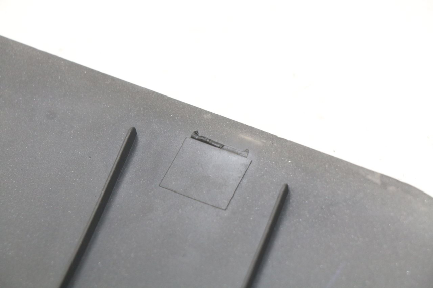 photo de ACCESS PANEL YAMAHA BW'S EASY 50 (2013 - 2016) - Zoom on usage condition