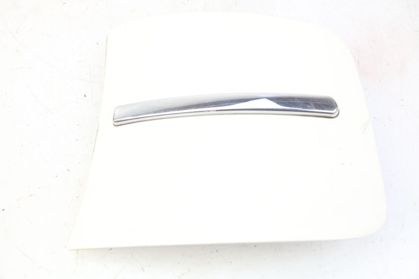 photo de RIGHT ACCESS PANEL PEUGEOT DJANGO 2T 50 (2014 - 2019) - Product overview