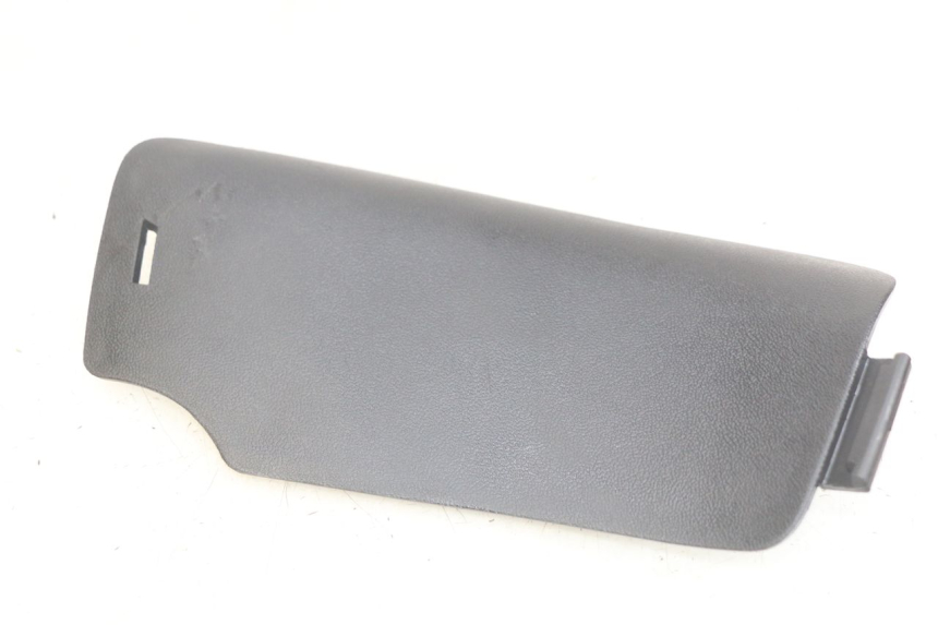 photo de RIGHT SIDE ACCESS PANEL PEUGEOT ELYSEO 125 (1999 - 2004) - Main view