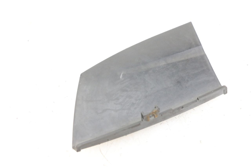 photo de RIGHT SIDE ACCESS PANEL HONDA FES S-WING SWING ABS 125 (2007 - 2015) - Main view