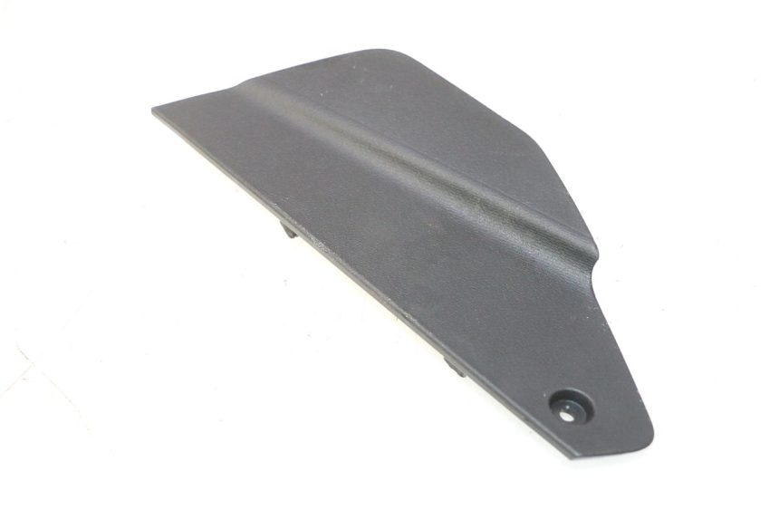 photo de RIGHT INSPECTION COVER PIAGGIO MP3 HPE 530 (2022 - 2026) - Component detail