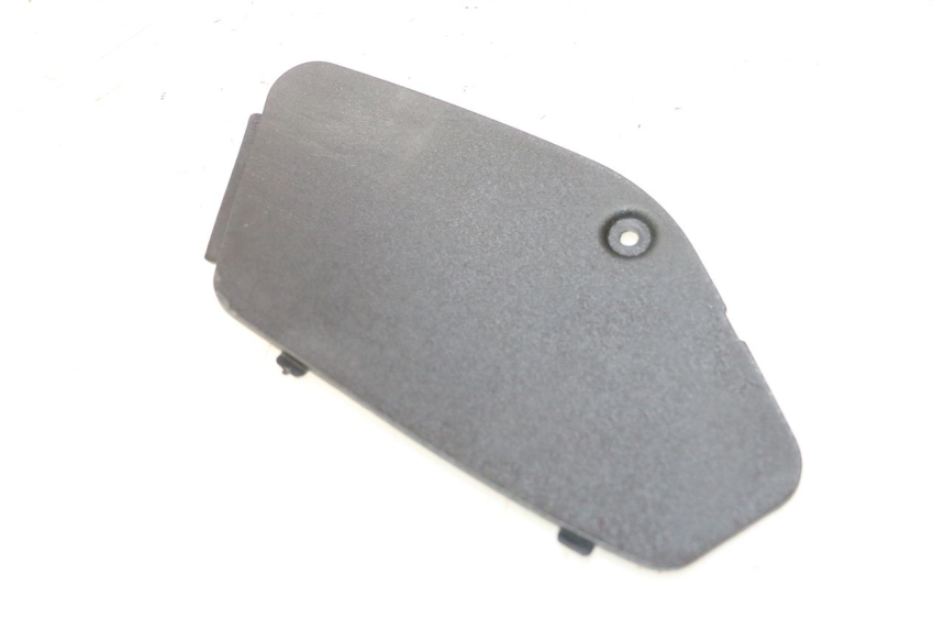 photo de RIGHT SIDE ACCESS PANEL PIAGGIO MP3 LT 400 (2007 - 2012) - Main view