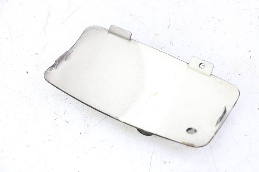 photo de RIGHT ACCESS PANEL JM MOTORS OLDIES GT 4T 50 (2018 - 2025) - Zoom on usage condition