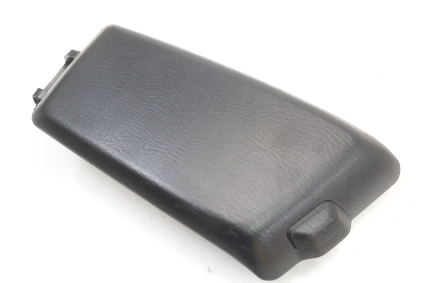 photo de LEFT INSPECTION COVER HONDA FJS SILVER WING SILVERWING 400 (2005 - 2008) - Component detail