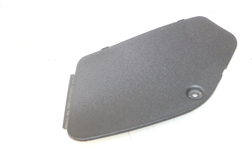 photo de LEFT INSPECTION COVER PIAGGIO MP3 LT 400 (2007 - 2012) - Main view