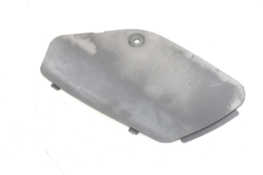 photo de LEFT INSPECTION COVER PIAGGIO MP3 RL 250 (2006 - 2010) - Zoom on usage condition
