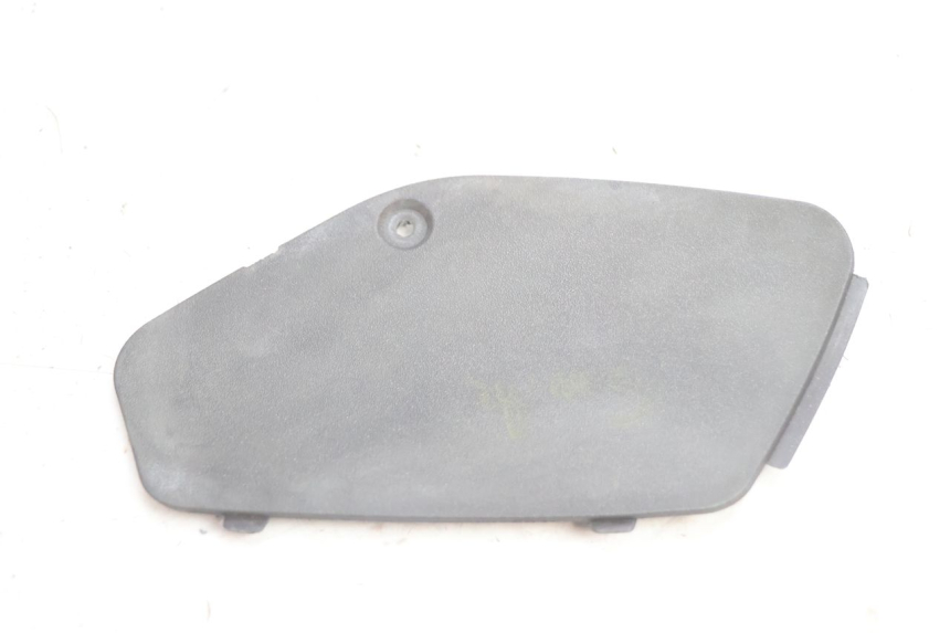 photo de LEFT INSPECTION COVER PIAGGIO X8 STREET 125 (2006 - 2007) - Main view