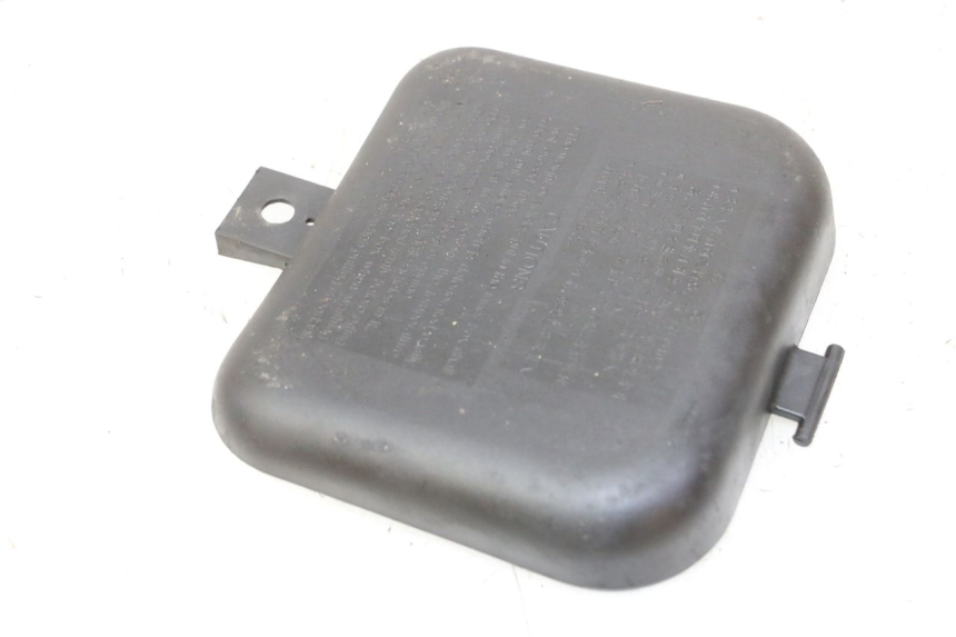 photo de INSPECTION COVER KYMCO GRAND DINK 125 (2008 - 2014) - Zoom on usage condition