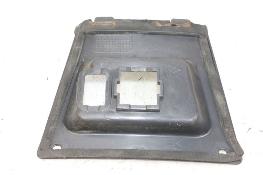 photo de INSPECTION COVER SYM JOYMAX 125 (2010 - 2017) - Zoom on usage condition