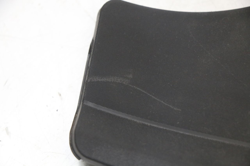 photo de INSPECTION COVER PIAGGIO MP3 HPE 350 (2018 - 2020) - Zoom on usage condition