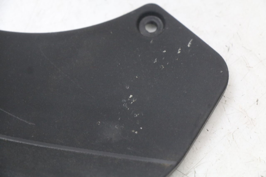 photo de INSPECTION COVER PIAGGIO MP3 HPE 350 (2018 - 2020) - Alternative perspective