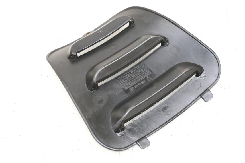 photo de INSPECTION COVER JM MOTORS OLDIES GT 4T 50 (2018 - 2025) - Alternative perspective