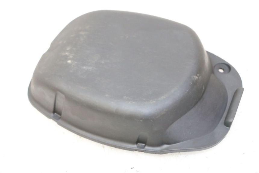 photo de INSPECTION COVER PEUGEOT STREETZONE I NAKED 2T 50 (2018 - 2020) - Zoom on usage condition