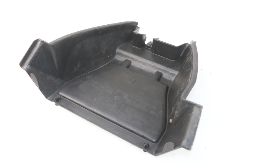 photo de INSPECTION COVER SUZUKI UC EPICURO 125 (1999 - 2003) - Alternative perspective
