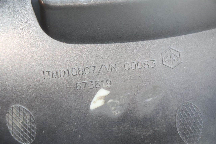 photo de ACCESS PANEL PIAGGIO VESPA PRIMAVERA 2T 50 (2013 - 2018) - Surface and material condition