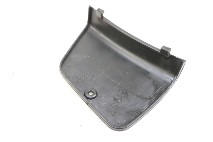 photo de ACCESS PANEL PIAGGIO XEVO - X EVO 125 (2007 - 2017) - Component detail