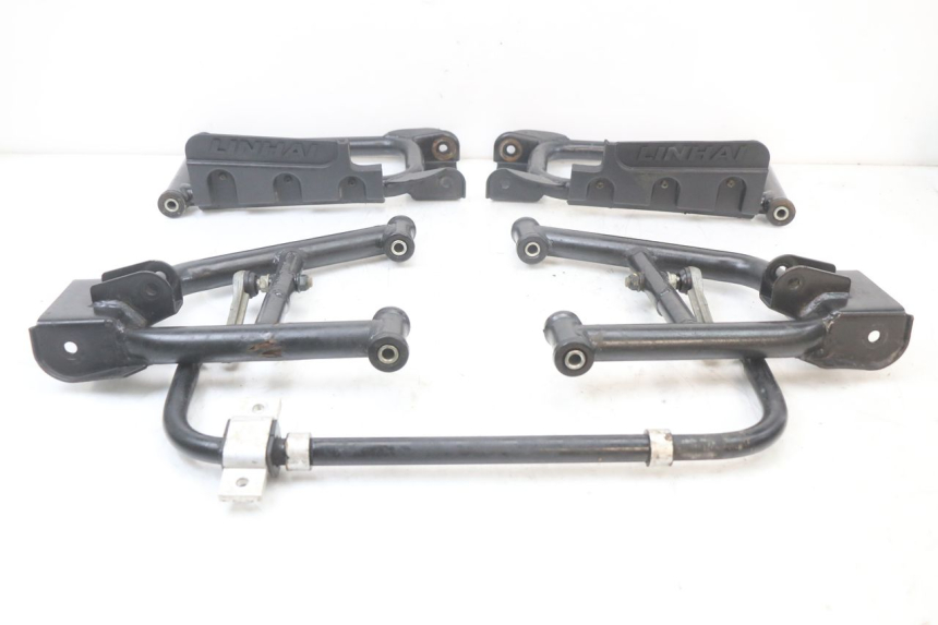 photo de REAR CONTROL ARM HYTRACK HY S 4X4 410 (2013 - 2016) - High-resolution close-up