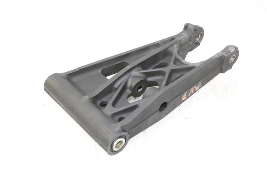 photo de FRONT WISHBONE CONTROL ARM QUADRO 4 4D 350 (2015 - 2018) - Main view