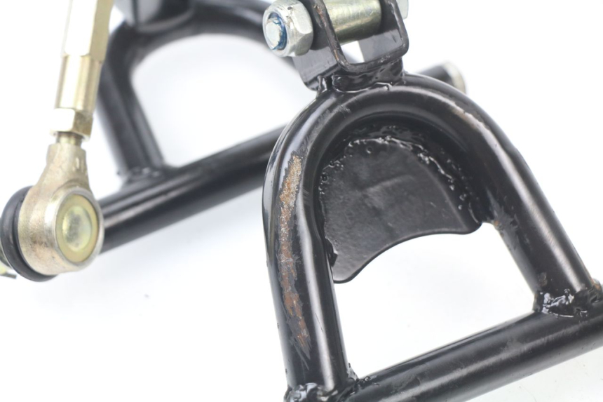 photo de FRONT WISHBONE CONTROL ARM CHINESE QUAD ENFANT ATV PUMA 50 - Technical close-up