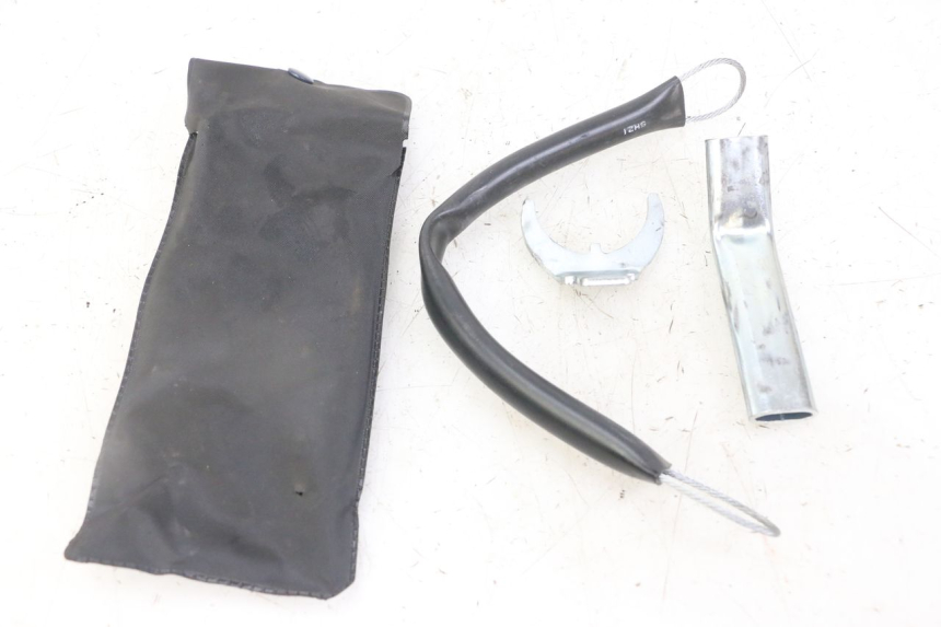 photo de TOOL KIT HONDA FORZA ABS 300 (2013 - 2017) - Product overview